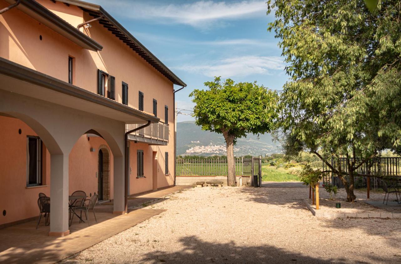 Assisium Appartamenti Bastia Umbra Exterior foto